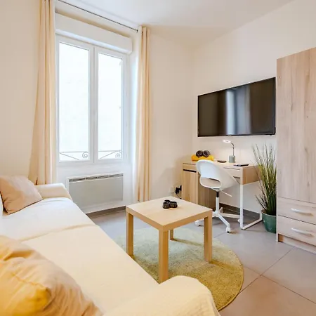 Le 55, Moderne Equipe Апартаменты *