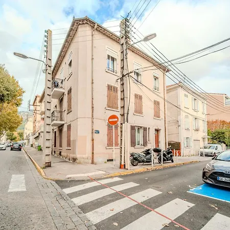 Le 55, Moderne équipé Apartamento